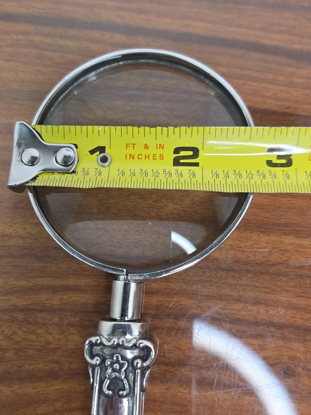 Vintage-Style Silver Handled Magnifying Glass With Art Nouveau Pattern